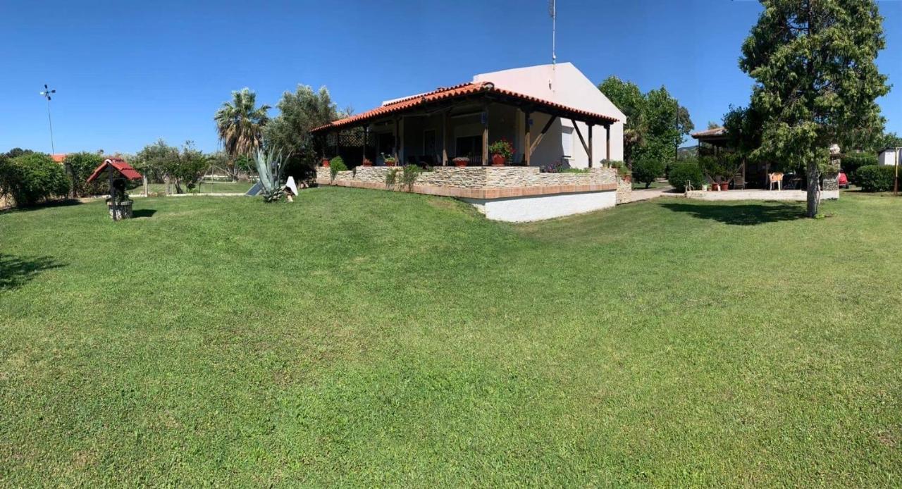 Loga Paralia Dikella Evros Mesimvria  Luaran gambar