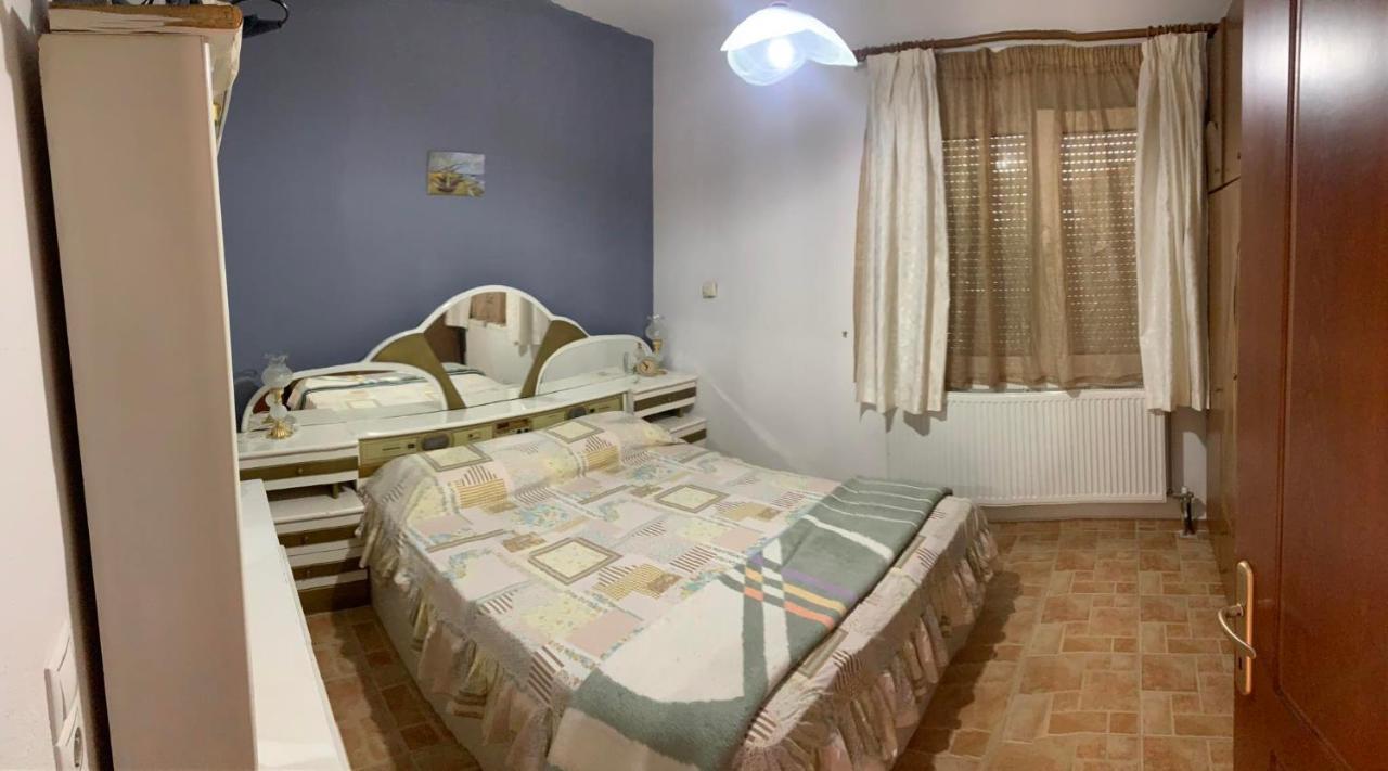 Loga Paralia Dikella Evros Mesimvria  Luaran gambar