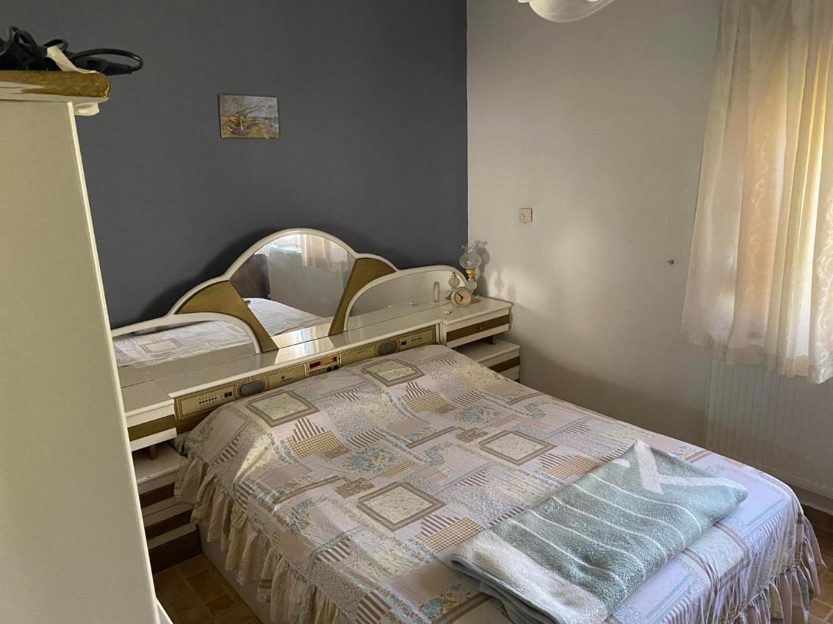 Loga Paralia Dikella Evros Mesimvria  Luaran gambar